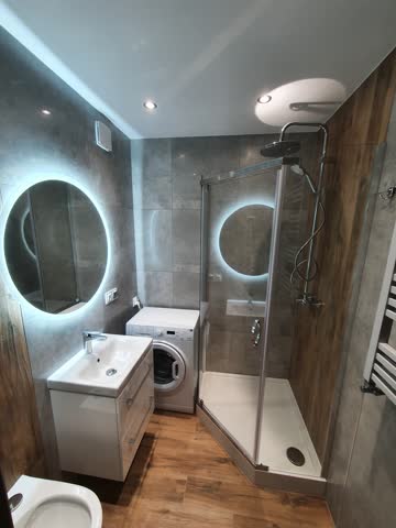 Łazienka, umywalka, lustro, kabina prysznicowa